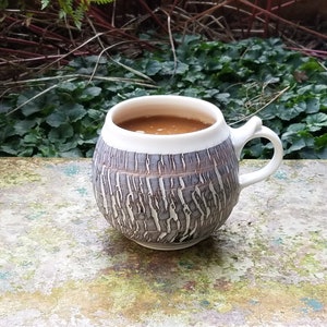 Porcelain Mug with cracked surface, Porcelain, translucent, White Mug