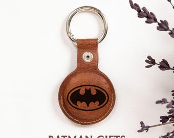 Personalized Bat Superhero Keychain Gift, Engraved Bat Logo Keychain Gift for Son, Dad, Husband, Superhero Keychain Gifts, Fathers Day Gifts