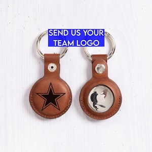 Personalized College Football Team Logo Keychain Bulk Gift, Class 2025 Graduation Gift, College Collegiate Sport Team Key Fob, College Logo