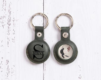 Minimalist Leather AirTag Case, Custom Leather AirTag Keychain, Personalized AirTag Holder, Gift for Dad, AirTag Accessories Travel Gift