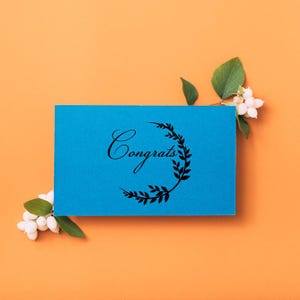Fière maman d'une diplômée de 2025 SVG, fière d'une diplômée de 2025 SVG, SVG de l'obtention du diplôme 2025, SVG famille diplômé, chemise de l'obtention du diplôme, Png