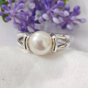 Anillo de perla natural en plata de ley 925 / Joyería de perla blanca genuina / Anillo con piedra natal de junio para mujer