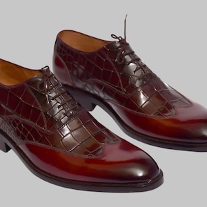 Zapatos de vestir originales hechos a mano con piel de caimán y relieve para hombre