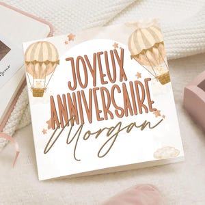 Tarjeta de cumpleaños infantil con globo aerostático – Feliz cumpleaños con nombre – Tarjeta de felicitación de nacimiento de bebé – Tarjeta personalizada de primer cumpleaños