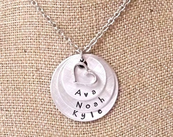 Grandma Christmas Gift, Personalized Jewelry, Gift for Nana, Gift for Mom, Grandkids, Mommy Necklace, 3 Stacking Discs, Grandmother Gift