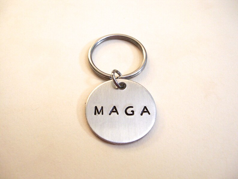 MAGA MAGA Keychain Patriotism President Trump/'s Slogan Make America Great Again