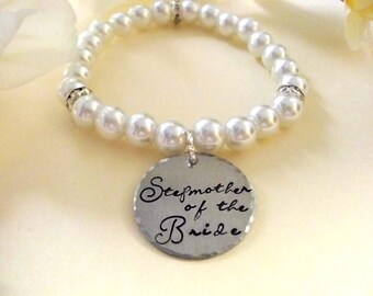 Stepmother of the Bride Pearl Bracelet, Stepmother of the Bride Jewelry, Bridal Bracelet, White Pearl Bracelet, Hand Stamped Bracelet