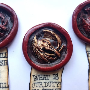 Sello de Pureza del Cuervo - Tamaño real, broche, marca de fe