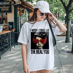 Koszulka „I Wish I Could See” – ciemna estetyczna koszulka graficzna, komfortowe kolory 1717, koszulka w stylu grunge vintage, prawdziwy projekt „Twojego życia”