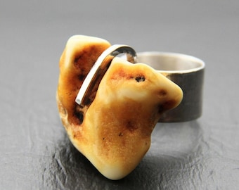 Silver Amber Ring: Statement Jewelry • Wide Band • RG1004