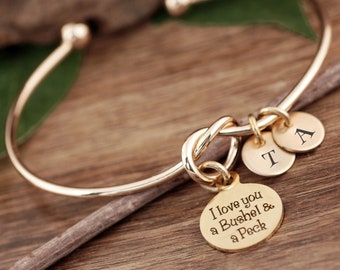 I Love You a Bushel a Peck Bracelet, Personalized Mom Bracelet