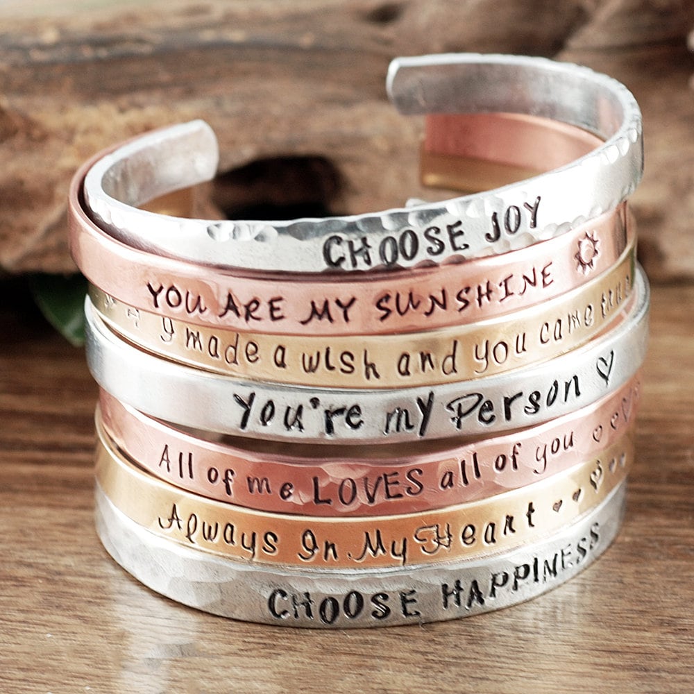 Bracelet Quotes: Over 158 Royalty-Free Licensable Stock Illustrations &  Drawings | Shutterstock