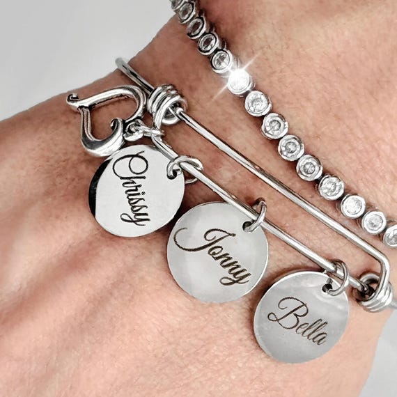 Personalized Mother's Day Bracelet, Name Bracelet for Mom, Name Charm Bracelet, Custom Mom Bracelet, Mother's Bracelet, Gift for Mom