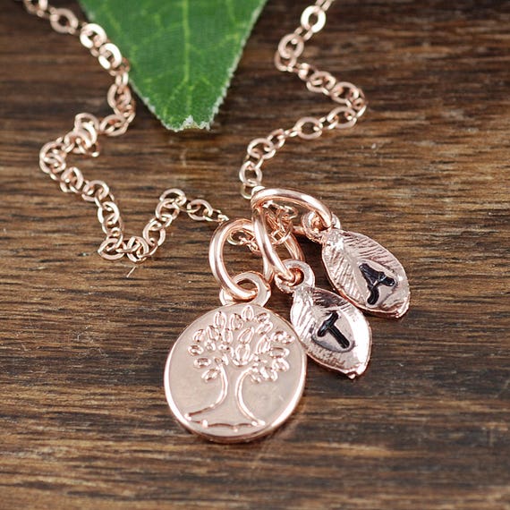 Grandma Necklace, Family Tree Necklace, Rose Gold Leaf Initial Necklace,Grandmother Gift, Initial Leaf Jewelry, Christmas Gift for Her