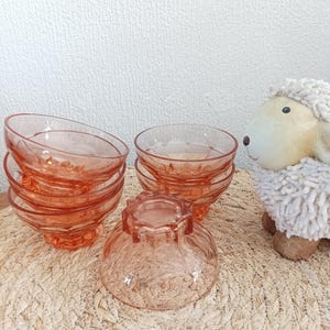Vintage French pink glasses set of 6 / Old retro glasses from the 50s / Aperitif liqueur digestive glasses / Art Deco Rosaline Vineglas glasses