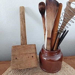 Antique solid wood carpenter&#39;s mallet | Vintage wooden carpenter&#39;s mallet | Rustic farmhouse decor, wabi-sabi, antique wooden hammer