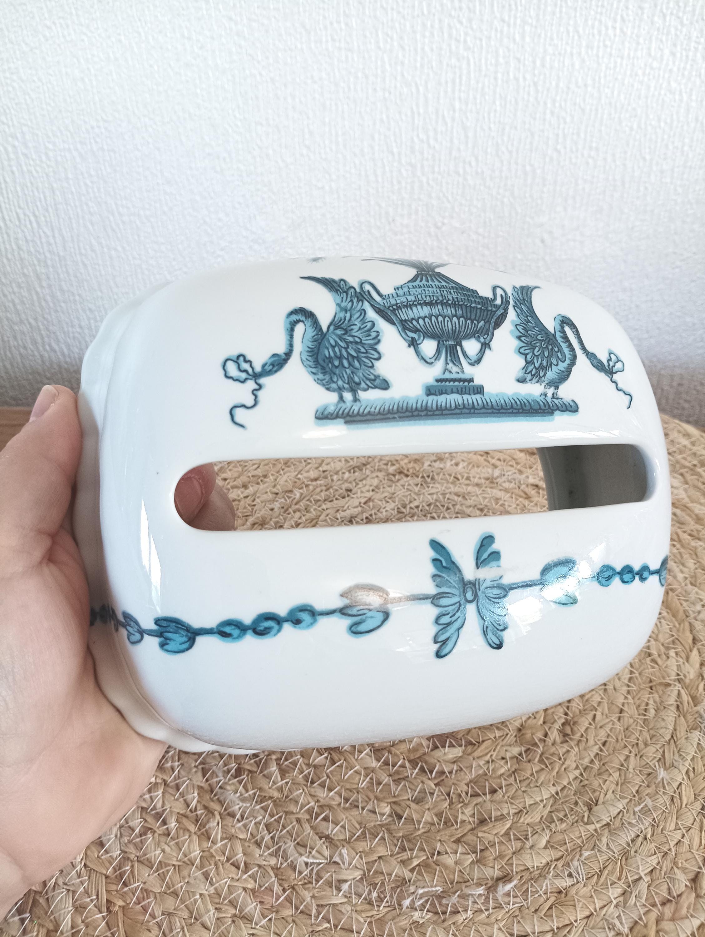 Vintage wall-mounted porcelain toilet paper holder, French porcelain bathroom dispenser, toilet roll dispenser, Porcelaine de Paris Lamballe