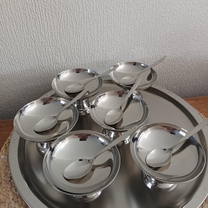 6 stainless steel bowls on foot, Letang Remy style, set of French-made stainless steel bowls and trays, Degrenne metal tableware, stainless steel dessert service