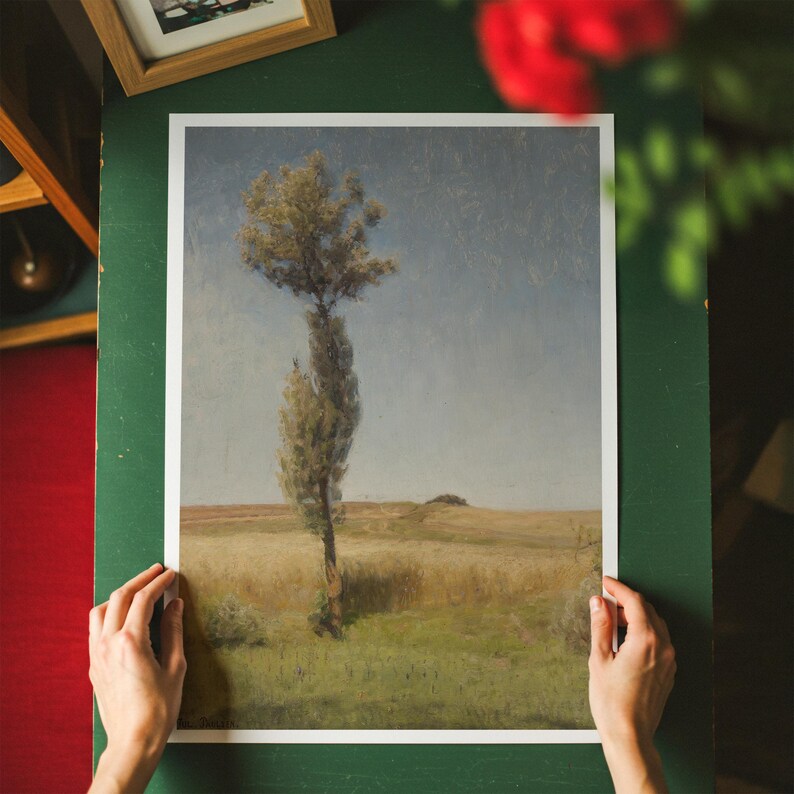 Realistisches Poster Mockup auf dem Schreibtisch: Top Ansicht Szene eines DIN A Senkrechten Poster Mockups Bild 8