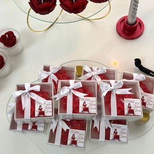 Cadeaux pour bougie lotus rouge - Cadeau de nuit personnalisé au henné dans une boîte kraft, cadeau de mariage, anniversaire, invité, souvenir