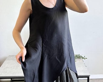 Dorothee Schumacher シルク アシンメトリー ブラック トップ、ブラウス、高級、オールドマネー