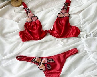 Janet Reger Vintage Silk Coquette Lingerie Set, Bra, Brallete, Retro lingerie , 80s, 90s