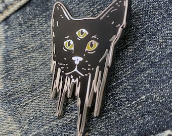 Dreiäugige Katze Emaille Pin - 1,75"