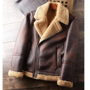 Men&#39;s Vintage Brown Leather Shearling Jacket.