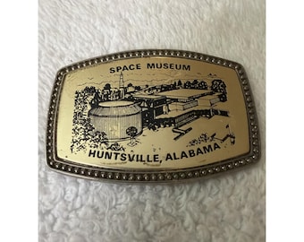 Space Museum Huntsville Alabama Belt Buckle Brass Rocket BB-317 Alumaline 4108
