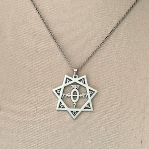 Babalon-Siegelkette aus Edelstahl – Medaillon mit siebenzackigem Stern, Heptagramm von Thelema