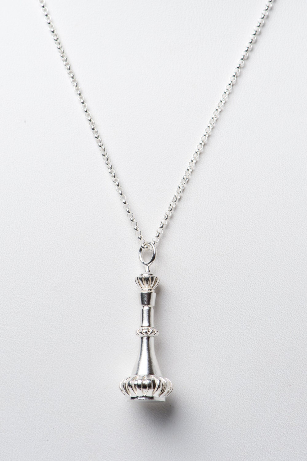 I dream of jeannie best sale necklace