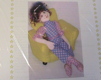 OLIVIA ANN~sweet girl~Barb Keeling~Rare 2005~19" HUG'M cloth art doll pattern