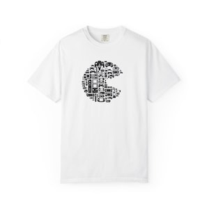 Pac-Man Controller Collage Tee: Retro Gaming Unisex Shirt