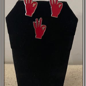Cuff Link & Lapel Pin Set (2)