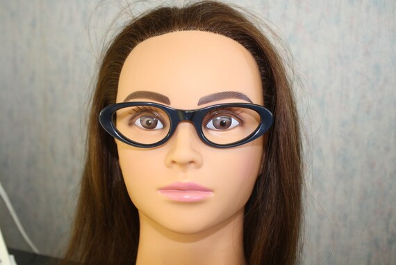 cateye glasses Blue - image 5