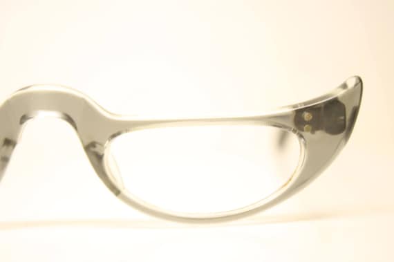 Vintage Eyewear Graysmoke Cat Eye Reading Glasses… - image 3