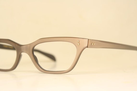 Mink Cat Eye Glasses Unused Vintage - image 4