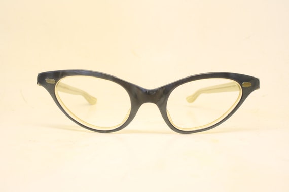 Vintage Cat Eye Glasses Blue/White Small 1960s Gl… - image 2