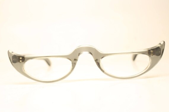 Vintage Eyewear Graysmoke Cat Eye Reading Glasses… - image 2