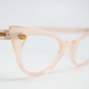 Vintage cat eye glasses pink  cateye eyeglasses NOS