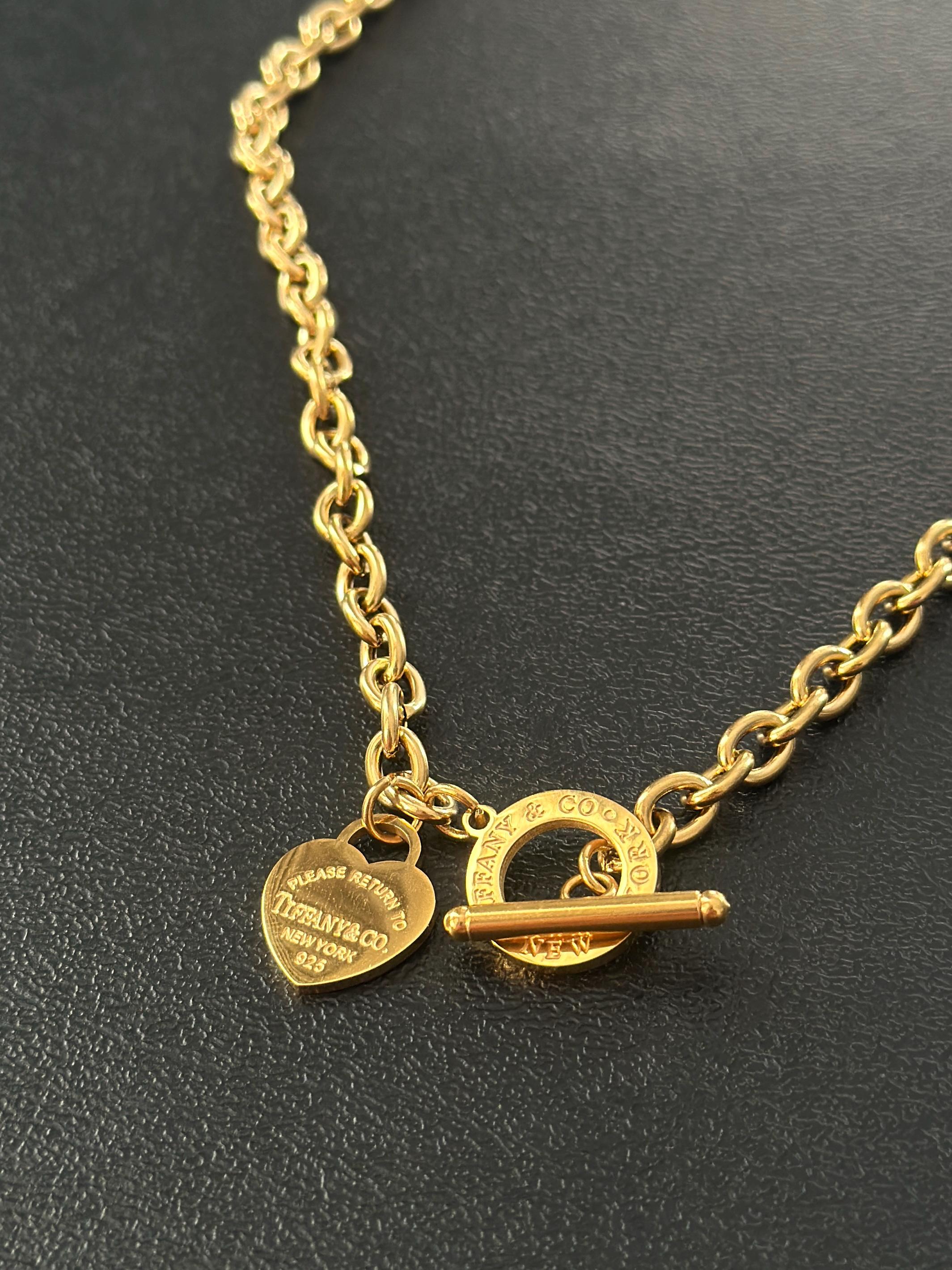 Tiffanys and Co Toggle Necklace