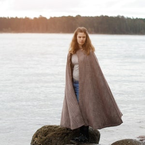 Overland Cloak Adult Digital PDF Pattern Video Class image 5