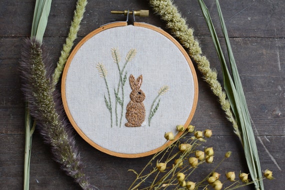 Bunny Embroidery Pattern – Floral Grass, Beginner Sewing (Digital PDF)