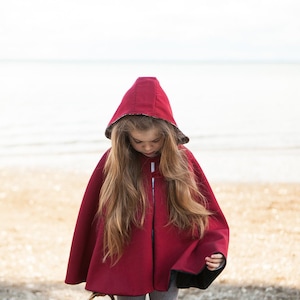 Traveller Cape - Child - Digital PDF Sewing Pattern