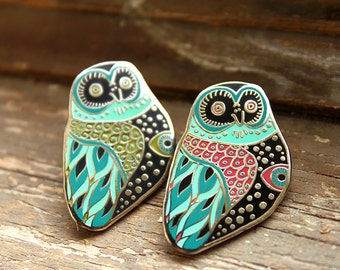 Mystic Owl Enamel Pin - Green or Pink