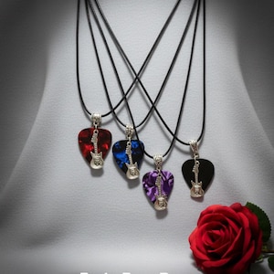 Collana con plettro per chitarra, accessori fatti a mano per le tue esigenze da rocker