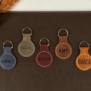 Personalized Round Leather Keychain, Custom Leather Circle Keychain for Birthday Gift, Name Initial Personalized Gift, Gift for Him