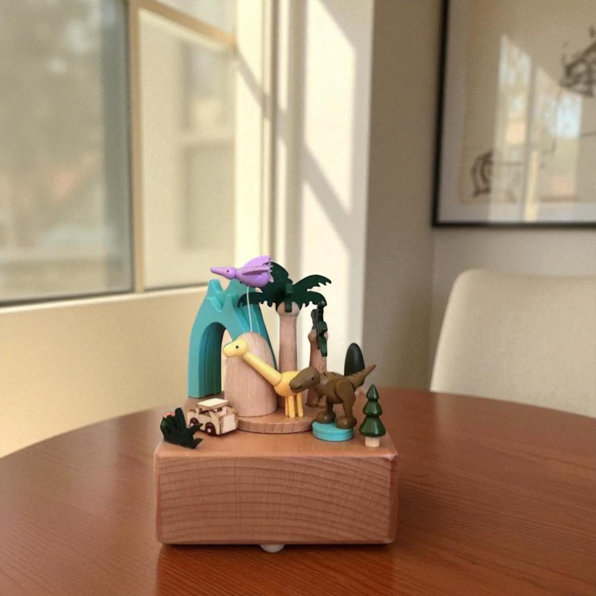 パーソナライズされた木製恐竜オルゴール - お子様へのカスタム名入れ