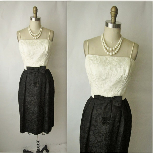 50's Wiggle Dress // Vintage 1950's Ivory Black Beaded Brocade Cocktail Party Wiggle Dress S