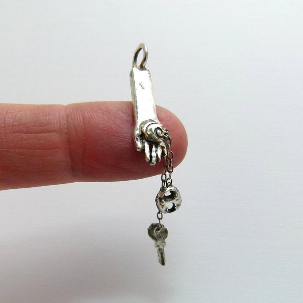 On Hold For Donna Pickart - Please Do Not Buy Unless You Are Donna Pickart - The Key Is In Your Hand - Pendant - 396